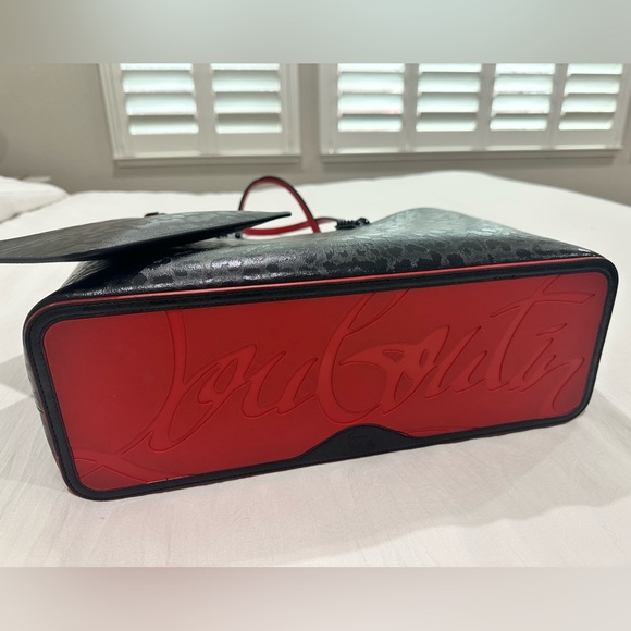 Christian Louboutin East West Cabata Tote - Picture 4 of 17